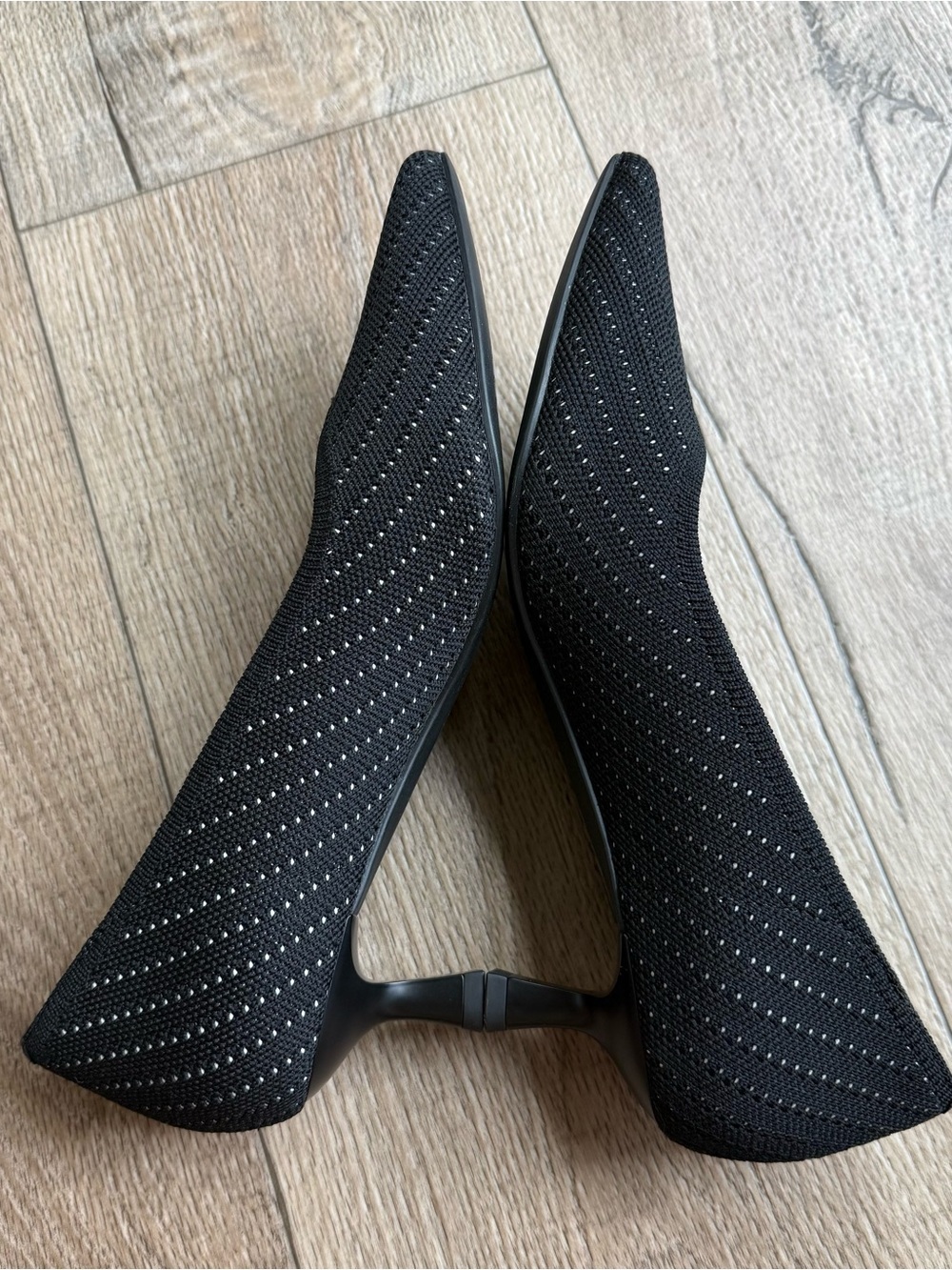 Vivaia pointed toe kitten heels 39.5 US 8.5 black knit dotted - Picture 7 of 10